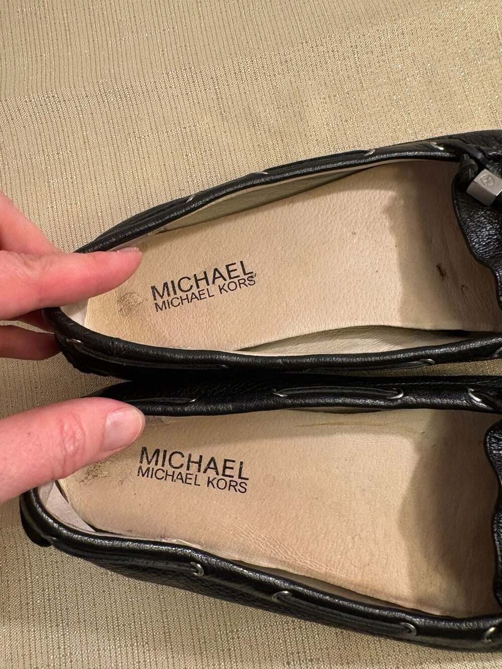 MICHAEL Michael Kors Amber Leather Moccasin Flats - Picture 7 of 8